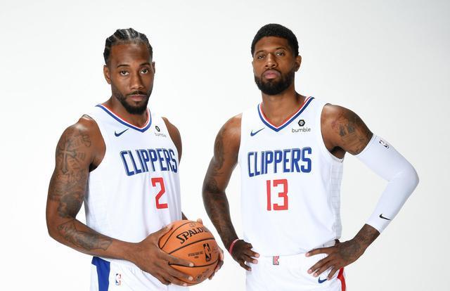 官方：意大利裁判马萨将执法欧冠第6轮巴萨vs法兰克福（官方宣布：意大利裁判马萨被指派执法欧冠第6轮巴萨对阵法兰克福）