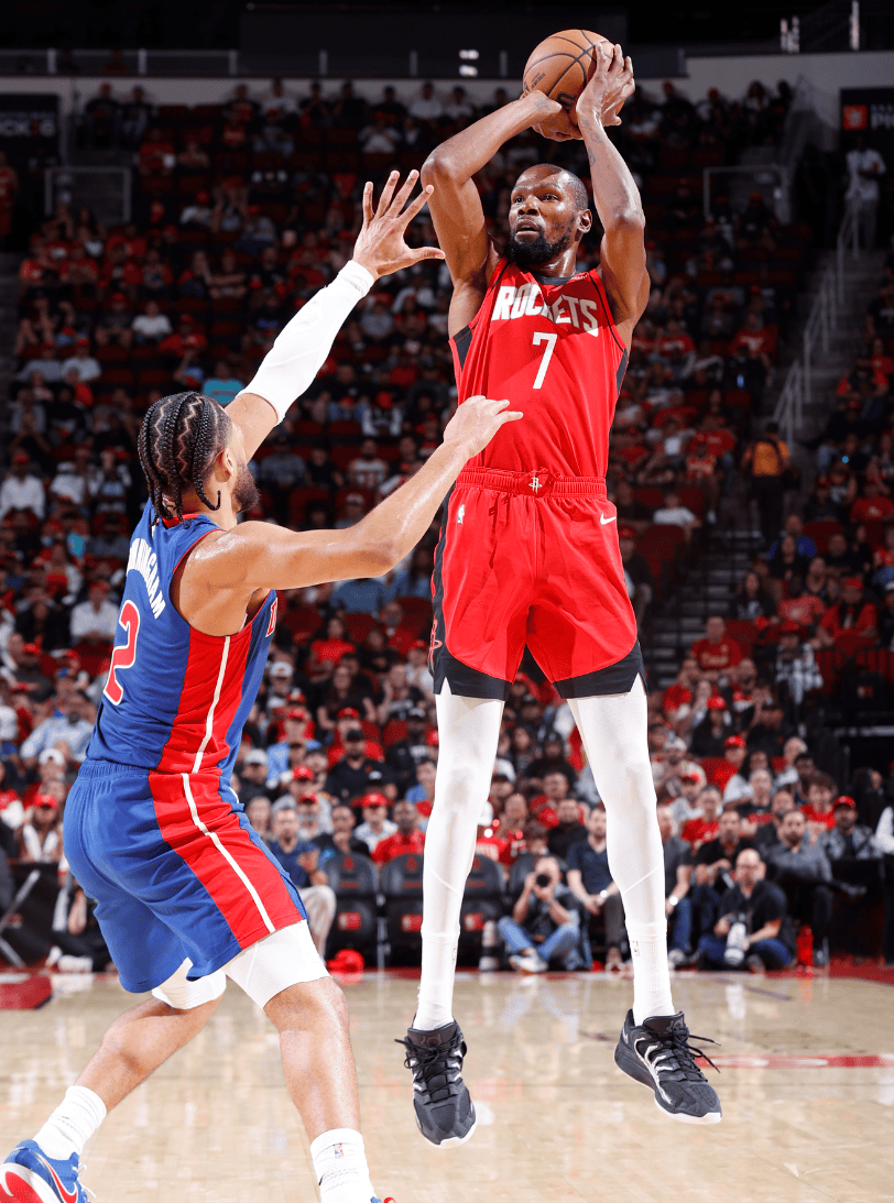 海港小将李新翔：这是梦幻的一年，武磊的点拨对我帮助很大（海港新星李新翔：梦幻一年，武磊指点助我成长）