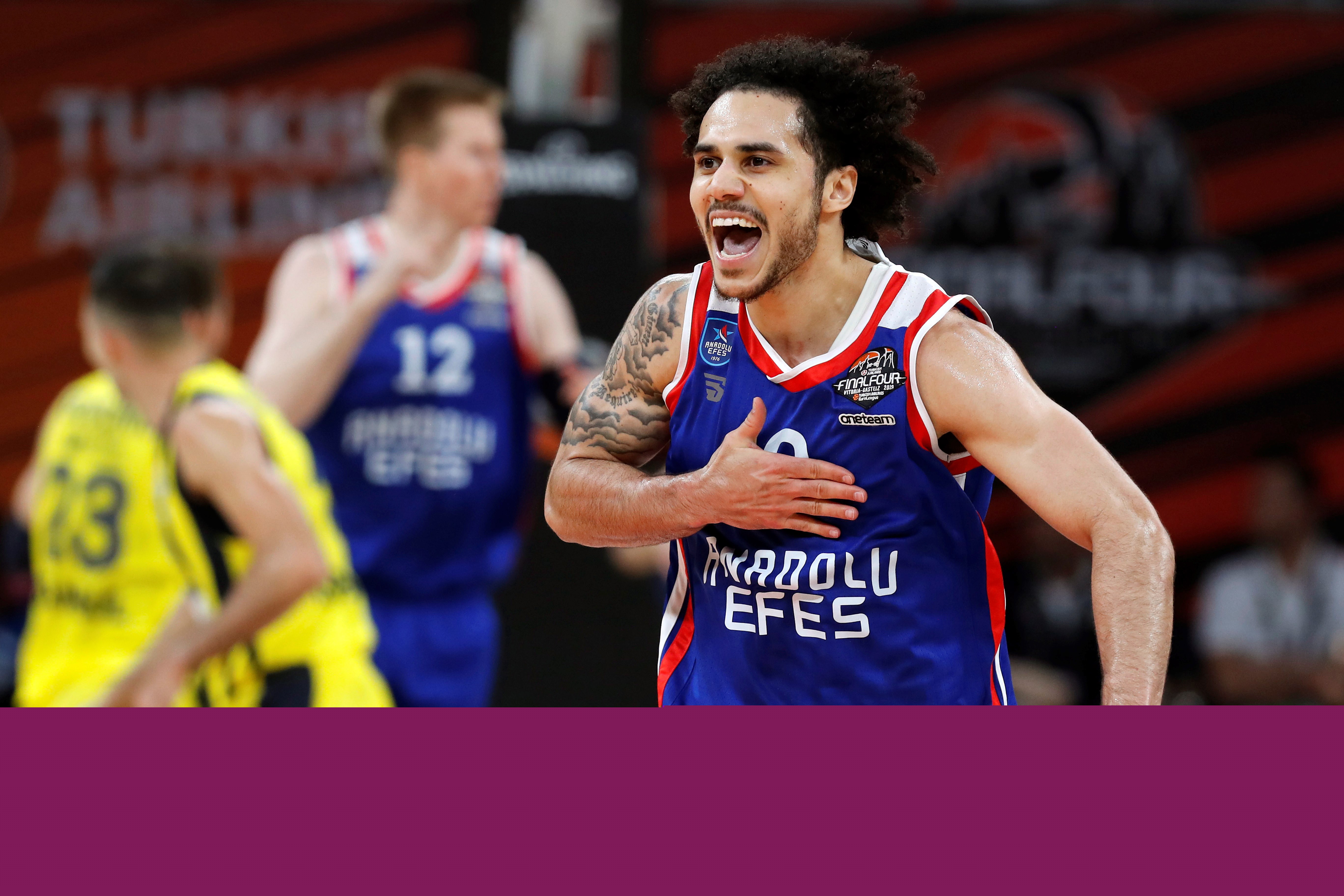 伊萨奇巴希主场1-3负瓦基弗！（瓦基弗客场3-1击败伊萨奇巴希）