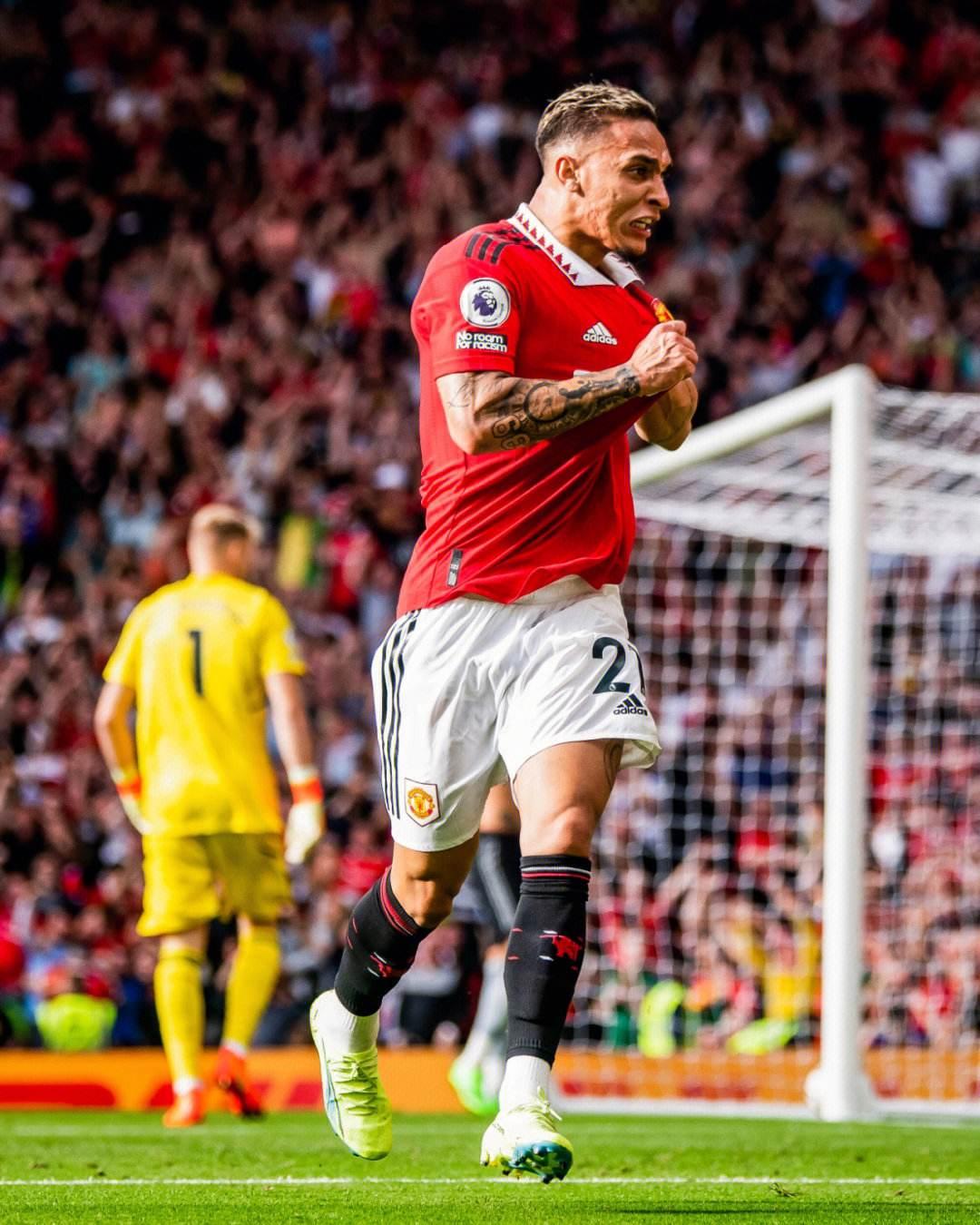 主场“三连胜”！四川蜀道远达险胜上海浦发银行女篮（四川蜀道远达险擒上海浦发银行女篮，主场豪取三连胜）