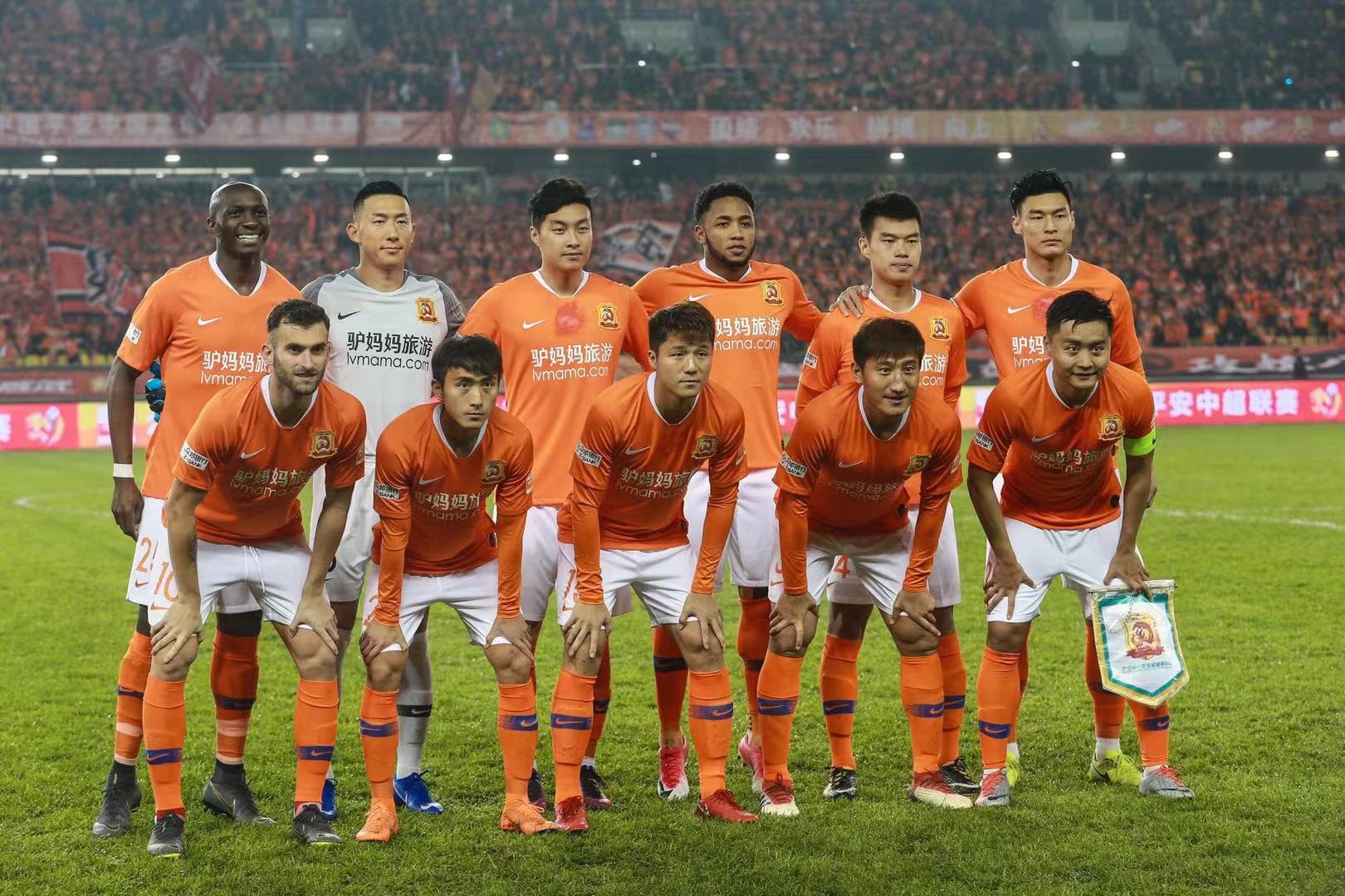 库杜斯：我的偶像是奥科查；我非常钦佩孙兴慜，他是一个榜样（库杜斯：奥科查是我心中的偶像；我深深敬佩孙兴慜，他是值得学习的榜样）