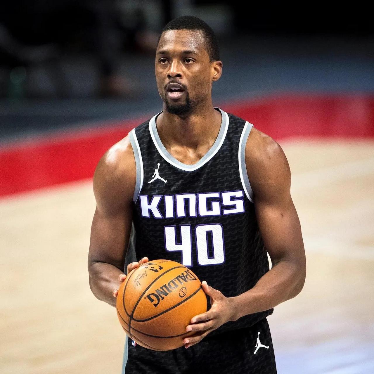 2025中超最佳教练候选：徐正源、斯卢茨基领衔，穆斯卡特无缘（2025中超年度最佳教练候选名单：徐正源、斯卢茨基领跑，穆斯卡特未入选）