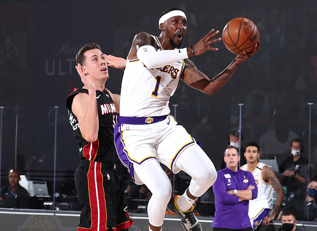 2026年美加墨世界杯分组抽签结果出炉，比赛会有很多悬念（2026年美加墨世界杯分组揭晓，赛场悬念陡增）