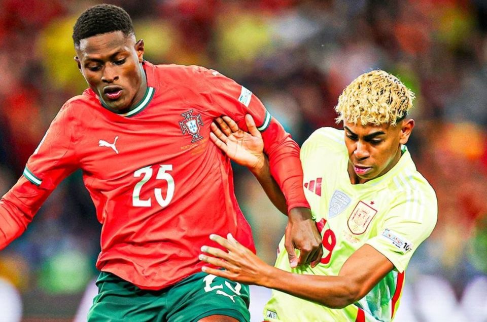 德天空：拜仁无意放走基亚拉，新合同正在筹备中（德国天空体育：拜仁不考虑放走基亚拉，续约已在推进）