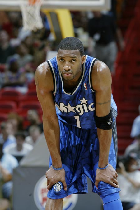 荣膺美职联年度MVP（当选美职联年度MVP）