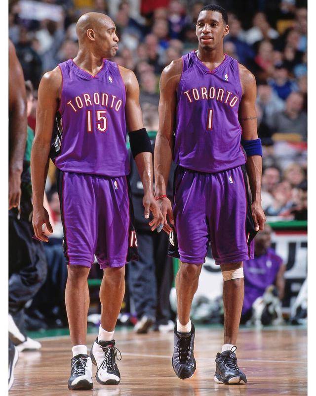 德转列中卫身价榜：库巴西8000万欧居首，萨利巴第二（德转中卫身价榜更新：库巴西8000万欧领跑，萨利巴位居第二）